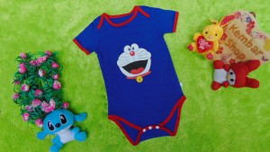 paket kado box bayi newborn baby gift hadiah lahiran karakter doraemon