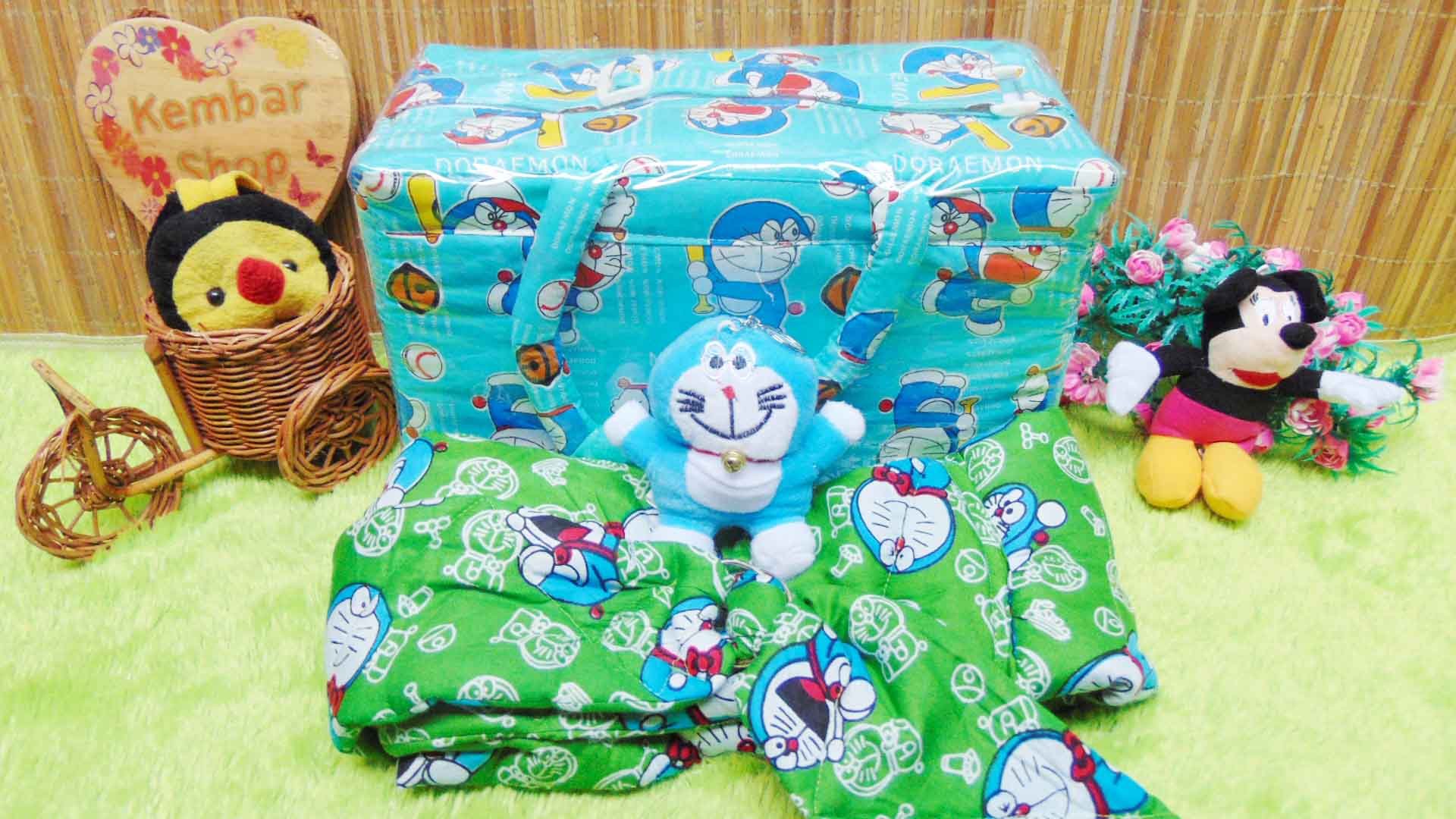 Kado bayi Persiapan melahirkan Paket Hemat spesial Bundling Tas, Gendongan, Ganci Doraemon (3)