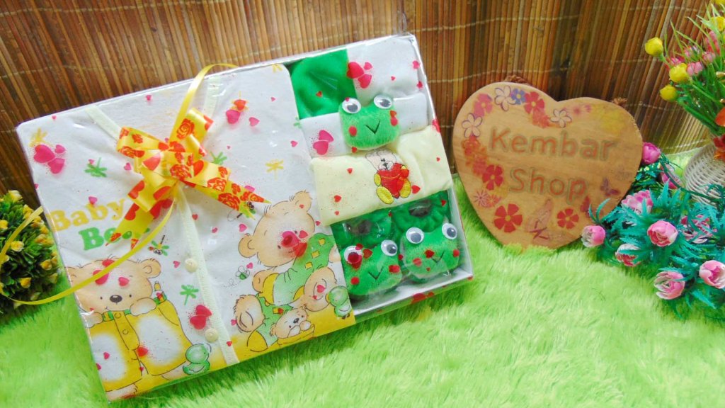 Paket kado bayi baby gift kado lahiran parcel bayi parsel kado bayi kotak KARAKTER KARTUN (6)