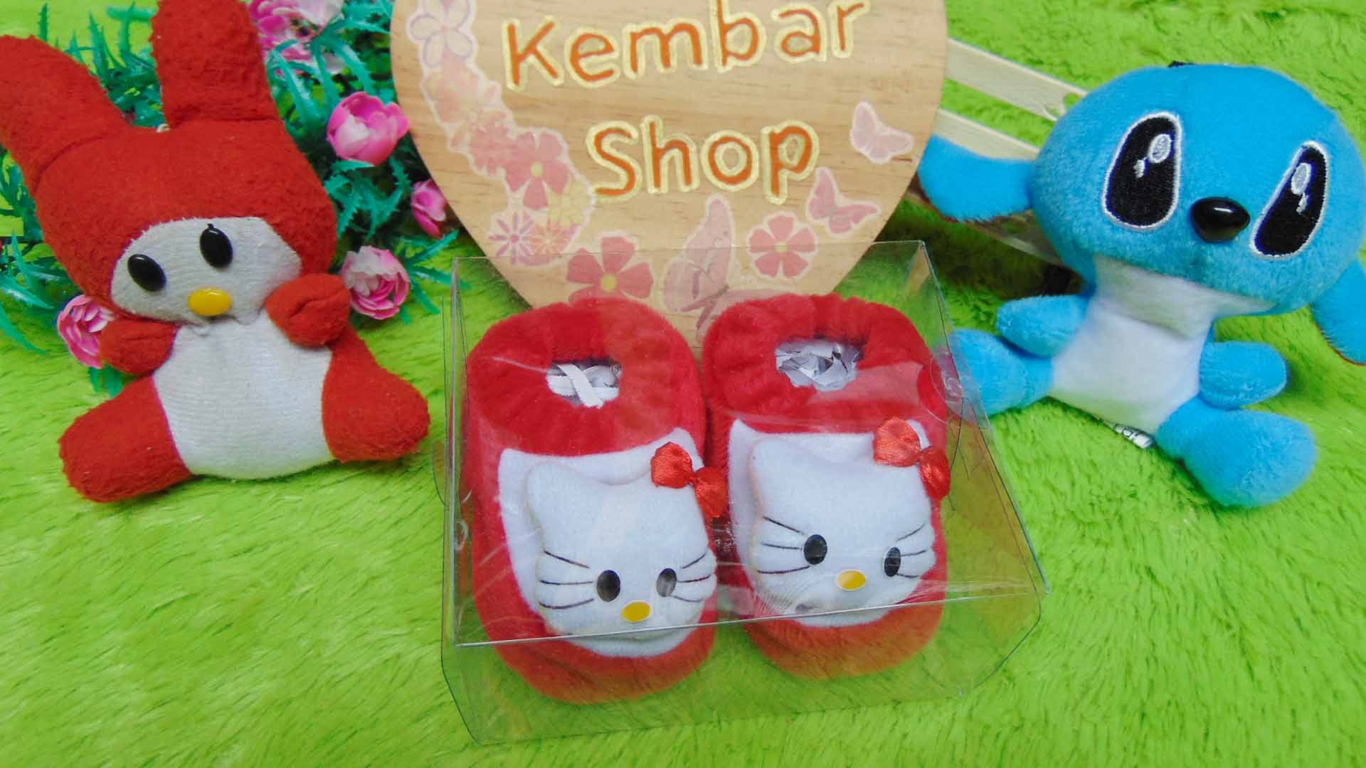 kado-bayi-baby-gift-set-sepatu-prewalker-alas-kaki-newborn-0-6bulan-lembut-motif-Hello-Kitty-Merah-3