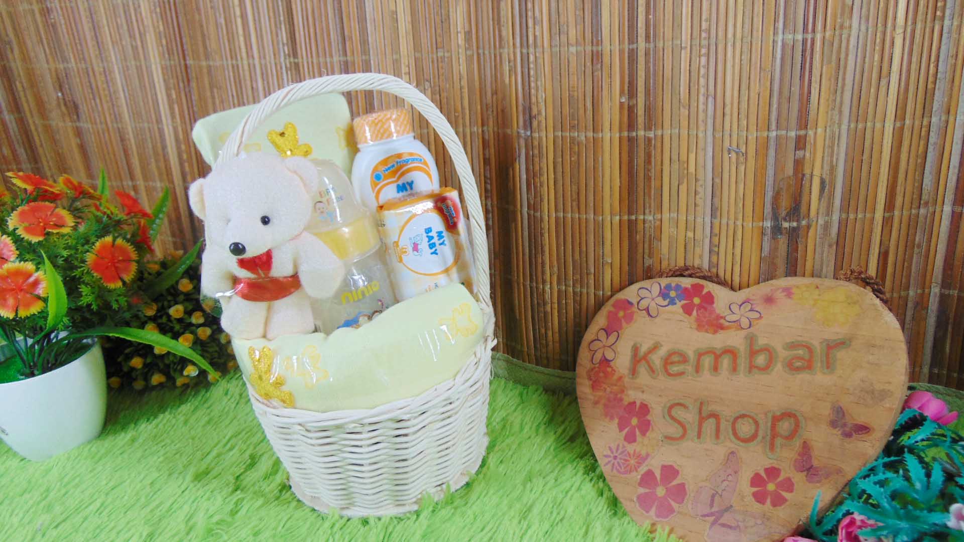 Birthday Gift Hampers Baby Gift Parcel Bayi Kado Lahiran Tangkai Tile Isian Premium FREE UCAPAN (1)