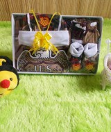 paket kado bayi ARMY COKELAT Rp 49.000 terdiri dari kaos army,celana,topi,dan sepatu army bayi muat untuk 0-9 bulan