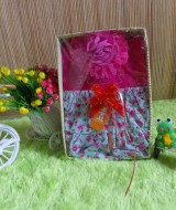 paket kado bayi CANTIK shabby chic tosca Rp 52.000 terdiri dari set rok dan bando pink adem plus kaos pink cantik muat untuk 0-12bln