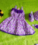 baju pesta bayi set dress bayi,sepatu boots prewalker,bandana cantik bunga ungu Rp 100.000 muat untuk bayi 0-6 bulan bahan katun