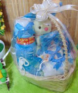 TERLARIS paket kado bayi baby gift kado melahirkan-keranjang LITTLE LOVE komplit- parcel parsel bayi bingkisan bayi baby hampers ANEKA WARNA (2)
