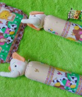 kado bayi set bantal guling boneka bayi gajah cokelat 55 terdiri dari 1 bantal peyang dan dua guling,lembut dan tebal,cocok untuk kado bayi