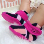 Kado sepatu bayi prewalker baby newborn 0-6bulan booties cuddleme motif stripe pink
