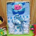 Kado Lahiran Box Paket Kado Bayi Perempuan Cewek Baby Gift Dress Polka Biru n Baby Sock